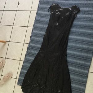 Sequins evening gown with train